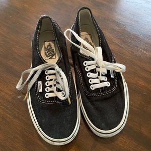 Black Vans